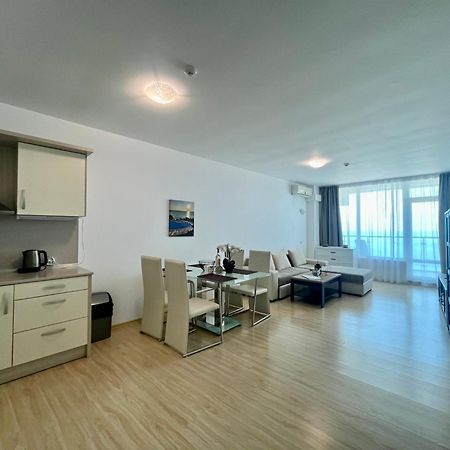 Плажни Апартаменти Силвър Бийч - Silver Beach Sea Apartments 比亚拉 外观 照片